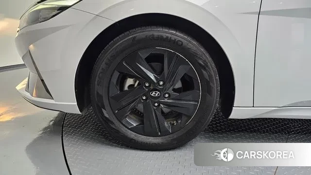 Hyundai Avante (CN7) id 3191657 из Кореи 15