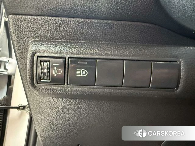 Toyota Corolla id 4298104 из Китая 18
