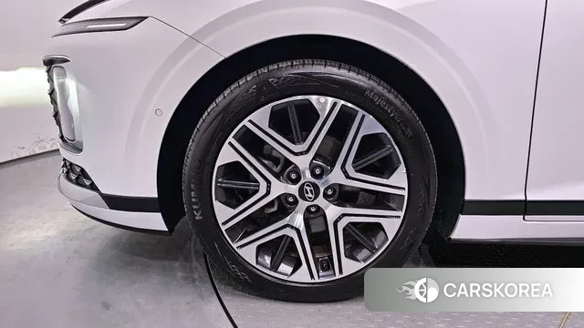 Hyundai Grandeur Hybrid (GN7) id 3026971 из Кореи 15