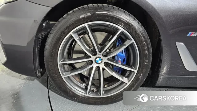 BMW 5 Series (G30) id 3566075 из Кореи 15