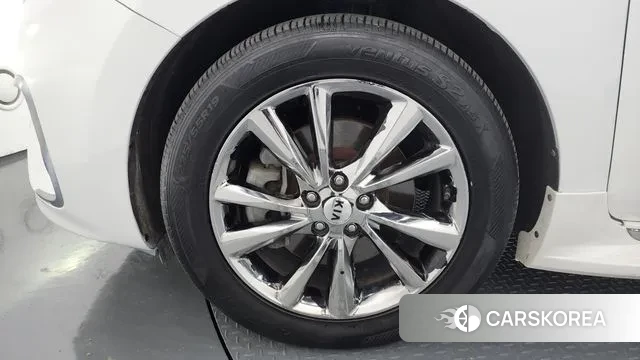 Kia The New Carnival id 3429464 из Кореи 15