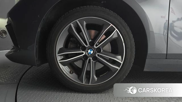BMW 1 Series (F40) id 4501763 из Кореи 25