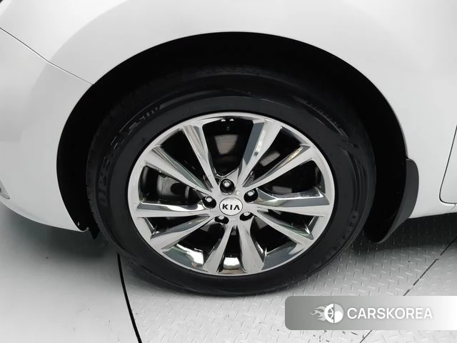 Kia The New Carnival id 4502545 из Кореи 15