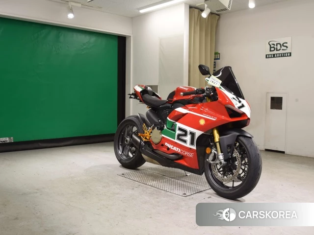 Проданный Ducati PANIGALE V2 2025 из Японии, фото 3