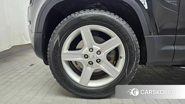 Land Rover Defender (L663) id 4293451 из Кореи 26