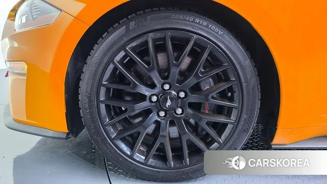 Ford Mustang id 4557511 из Кореи 27
