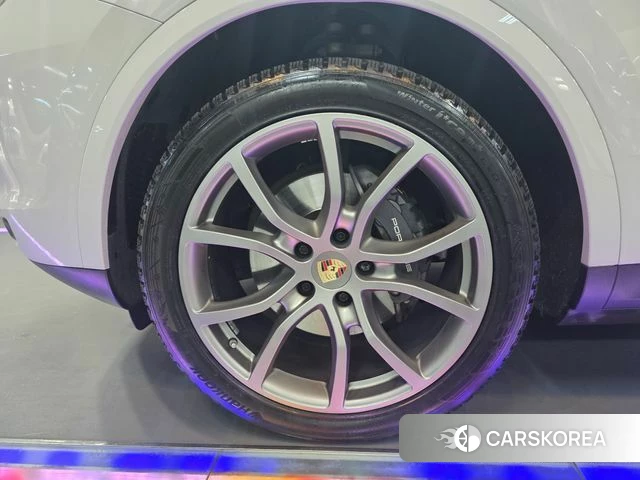 Porsche Cayenne (PO536) id 3850969 из Кореи 15