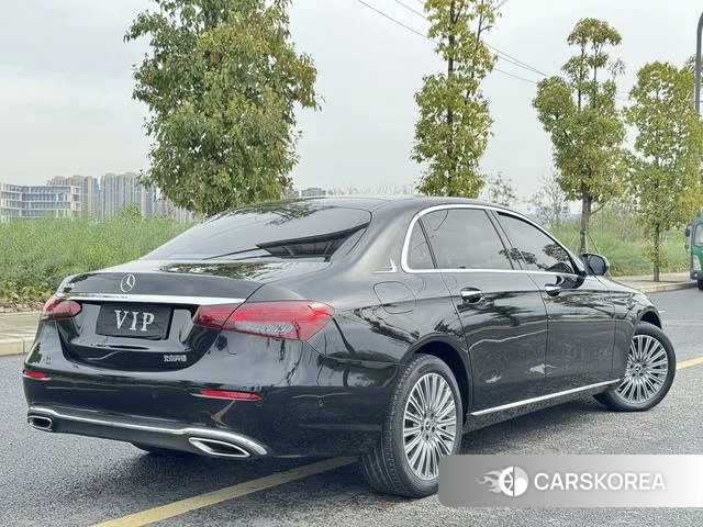 Mercedes-Benz E-class 2022 Черный из Китая, фото 5