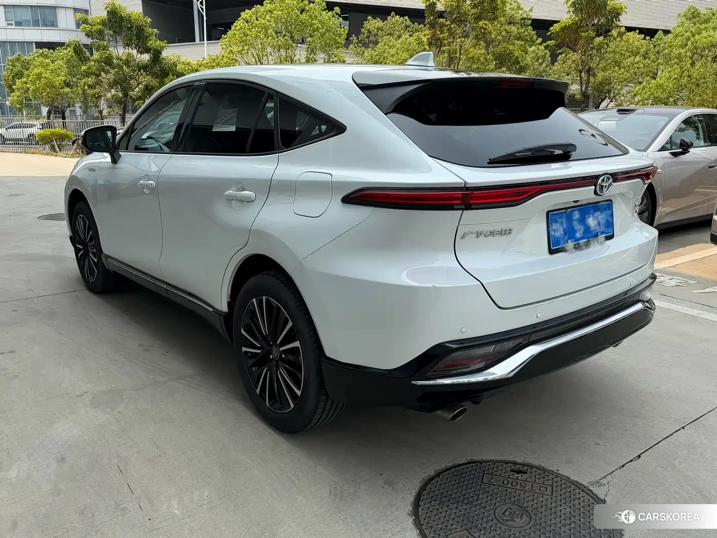 Toyota Venza 2024 Белый из Китая, фото 5