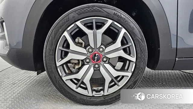 Kia Seltos id 3639898 из Кореи 15