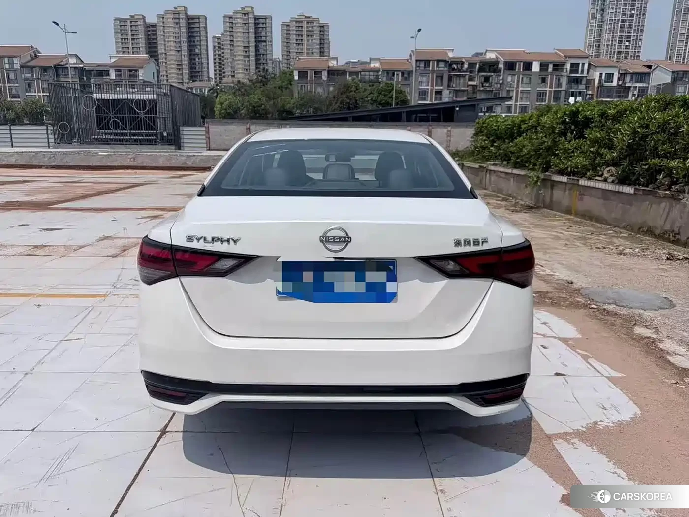 Nissan Sylphy 2023 Белый из Китая, фото 5