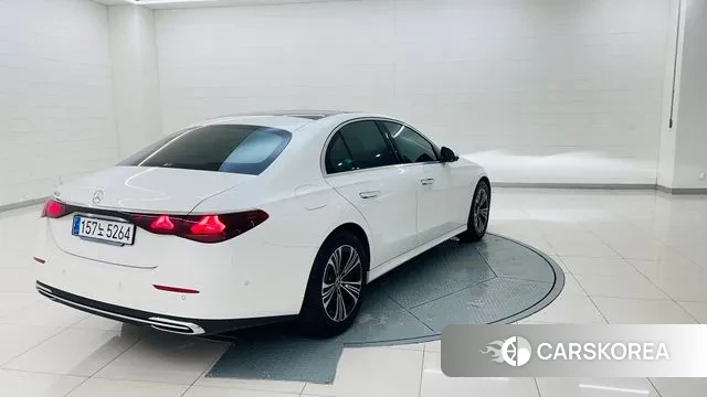 Mercedes-Benz E-Class W214 id 3217439 из Кореи 15