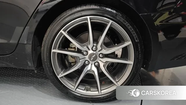 Genesis The New G70 id 3361860 из Кореи 15