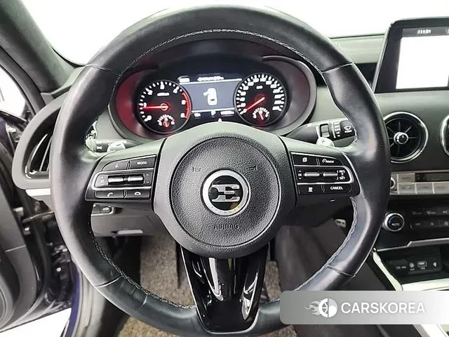 Kia Stinger id 3318895 из Кореи 14