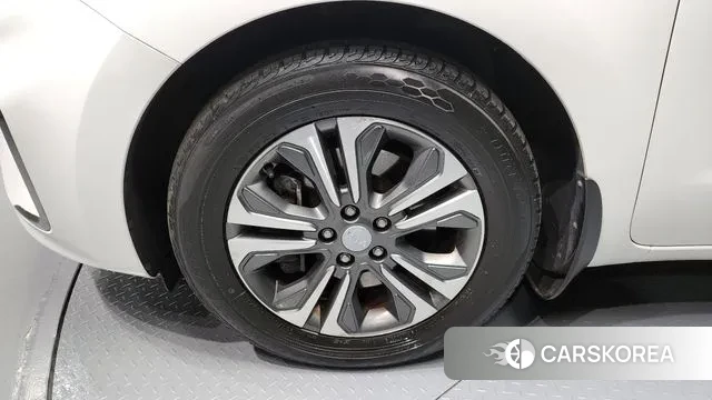 Kia The New Carnival id 3489672 из Кореи 15