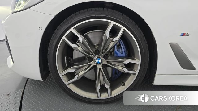 BMW 5 Series (G30) id 4501213 из Кореи 27