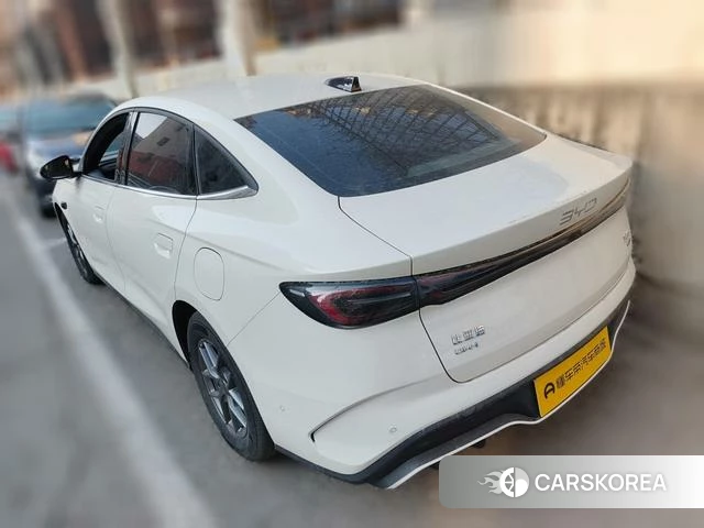 BYD Seal 06DM 2025 Белый из Китая, фото 5