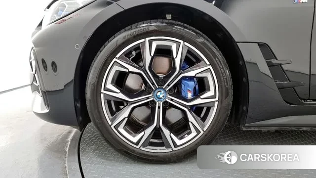 BMW i4 id 2900767 из Кореи 15