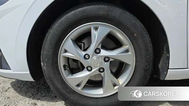 Hyundai Avante (CN7) id 4179546 из Кореи 15