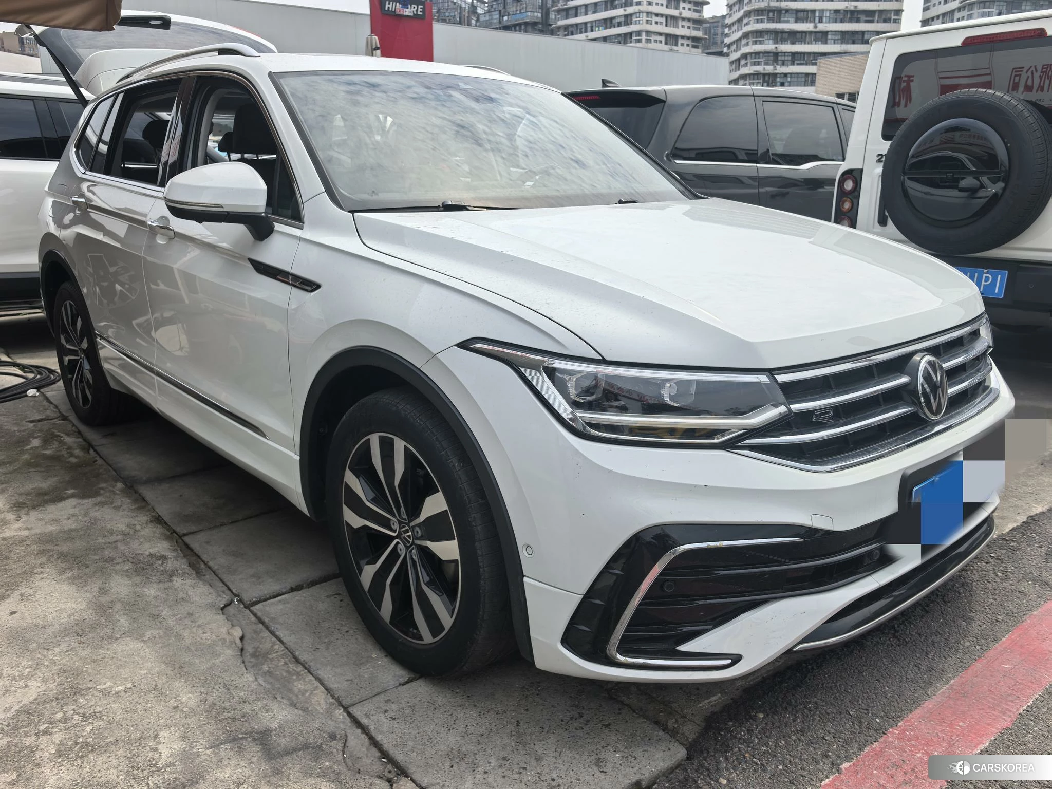 Volkswagen Tiguan L 2022 Белый из Китая, фото 5