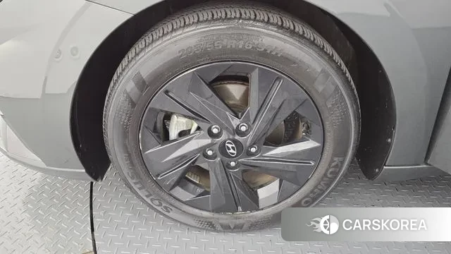 Hyundai Avante (CN7) id 3296913 из Кореи 15