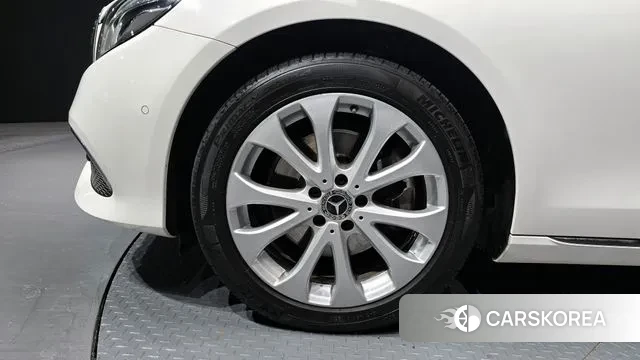 Mercedes-Benz E-Class W213 id 3469179 из Кореи 15