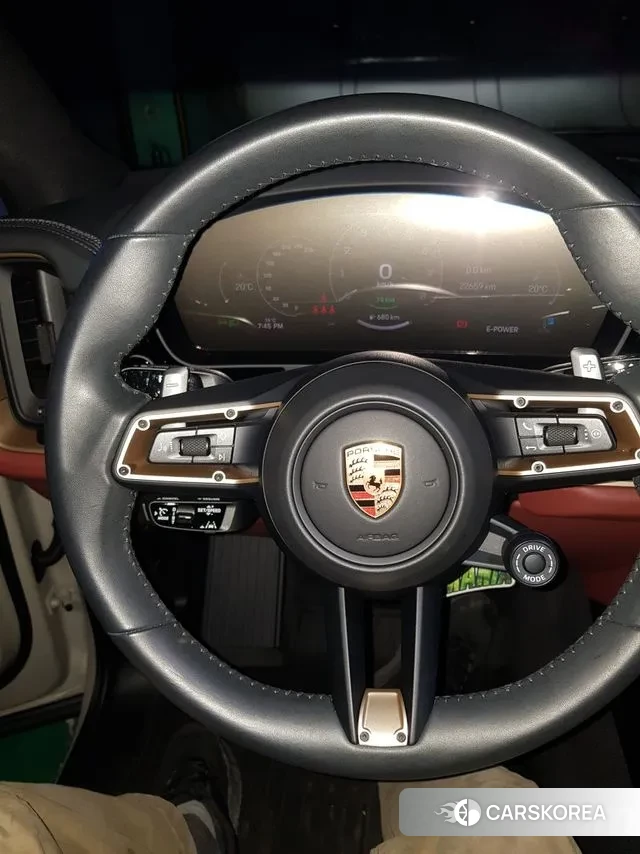 Porsche Cayenne (PO536) 2024 Белый из Кореи, фото 5