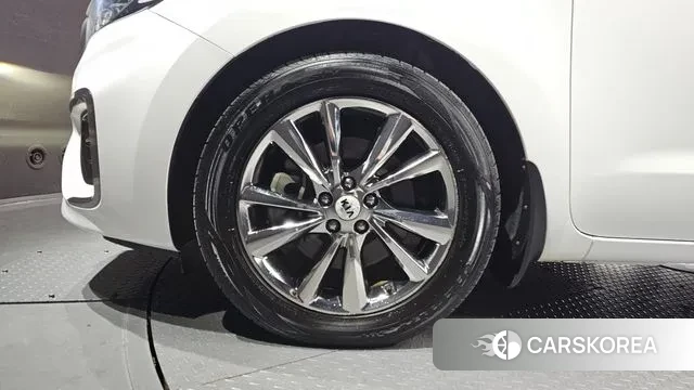 Kia The New Carnival id 3692694 из Кореи 15