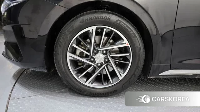 Hyundai The New Grandeur IG id 3402425 из Кореи 15