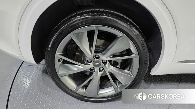 Genesis GV70 id 3794231 из Кореи 15