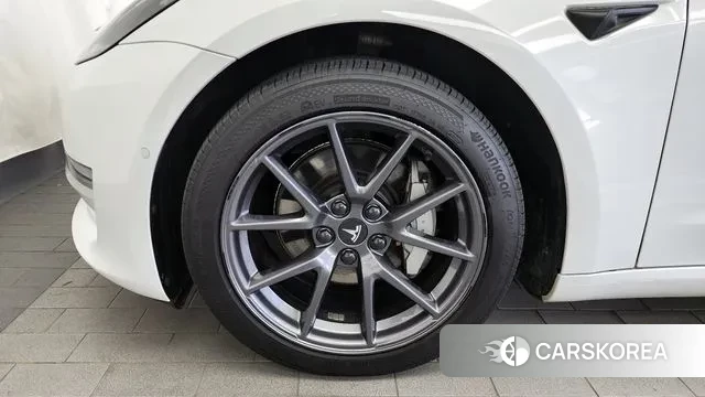 Tesla Model 3 id 3202047 из Кореи 15