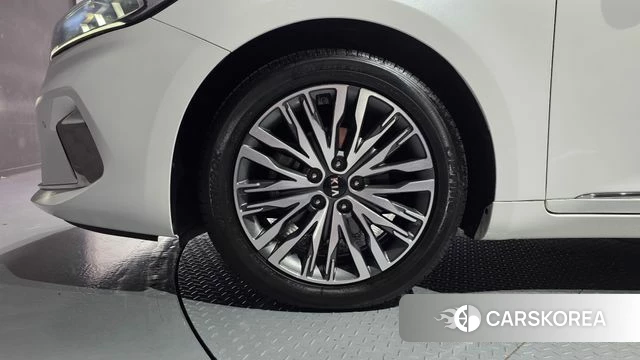 Kia K7 Premier Hybrid id 4688908 из Кореи 26
