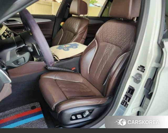 BMW 5 Series (G30) 2018 Белый из Кореи, фото 5