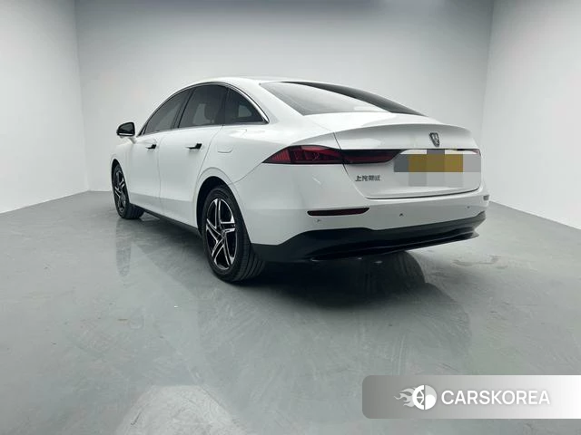 Roewe D7 EV id 4213905 из Китая 14