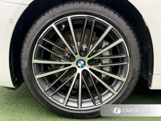 BMW 5 series id 4253393 из Китая 9