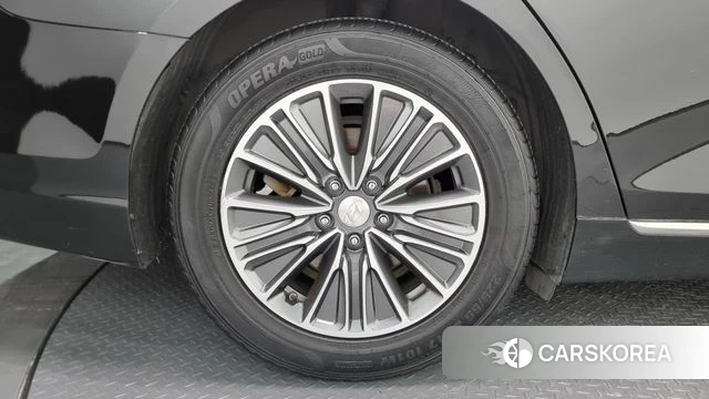 Hyundai Grandeur IG Hybrid id 4568727 из Кореи 15