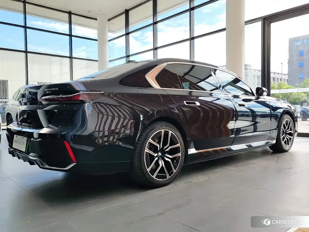 BMW i7 id 4685952 из Китая 10