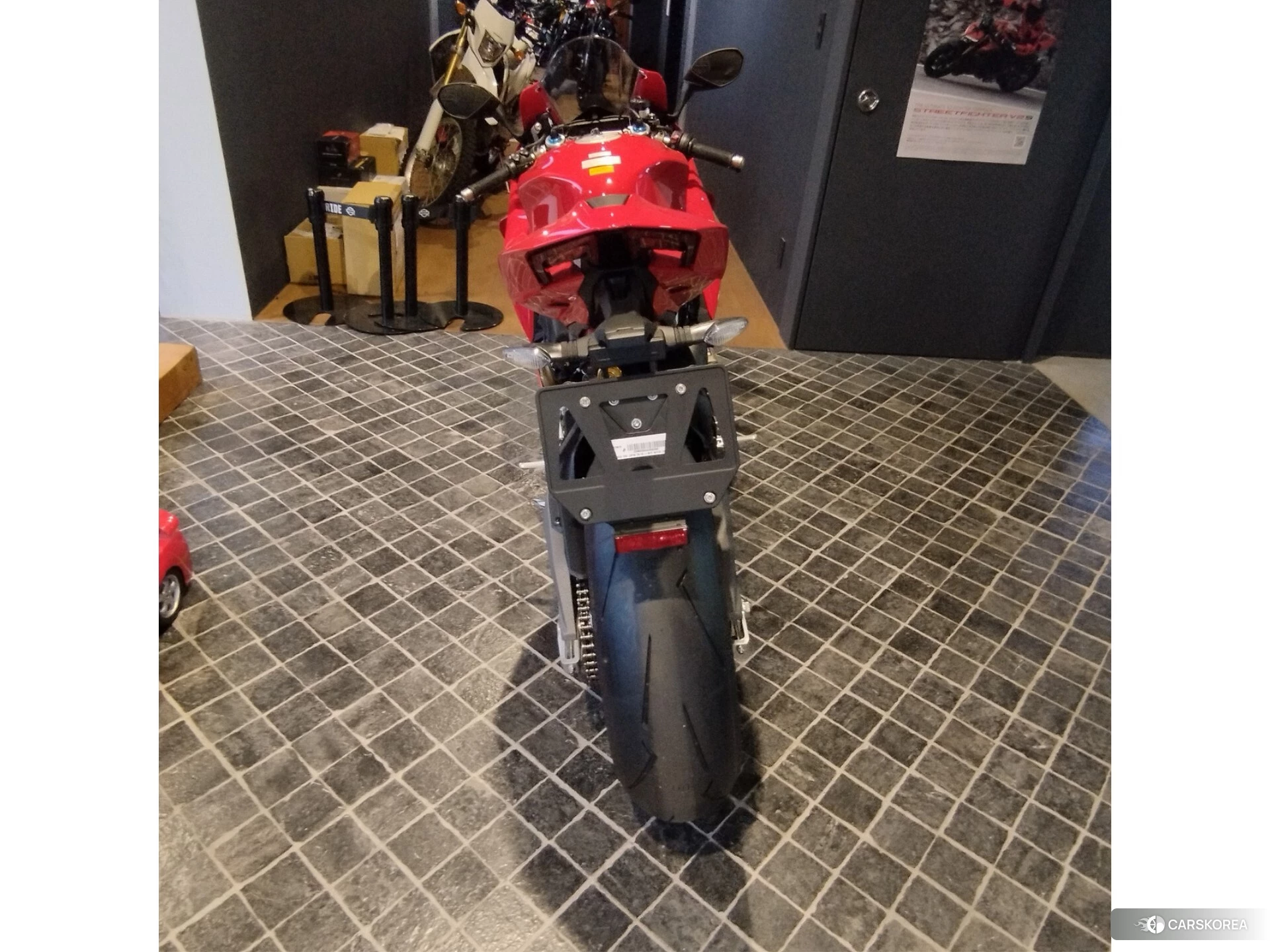 Проданный Ducati PANIGALE V4 S 2025 из Японии