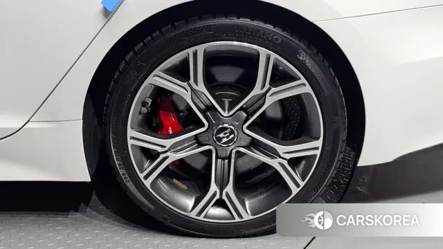 Kia Stinger id 3265236 из Кореи 15