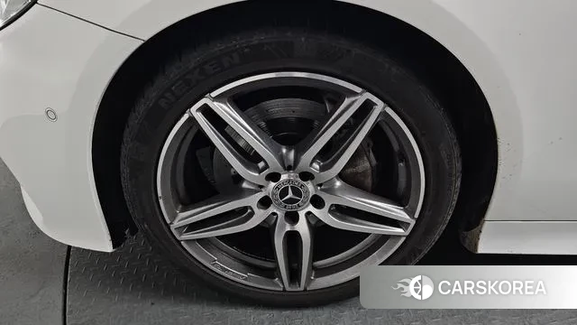 Mercedes-Benz E-Class W213 id 3682008 из Кореи 15