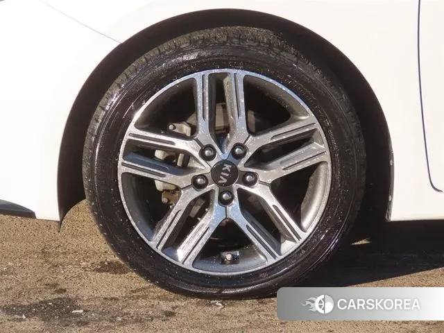 Kia Come New K3 id 3647307 из Кореи 15