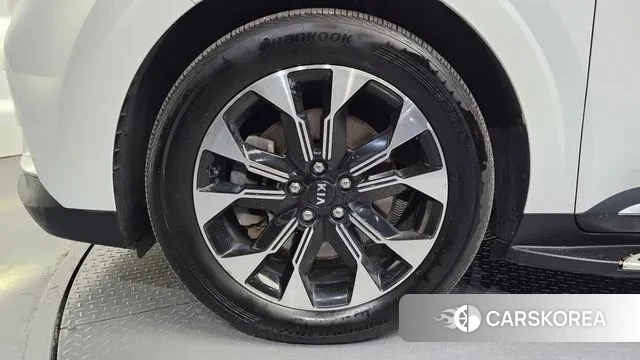 Kia Carnival 4th generation id 3736010 из Кореи 15