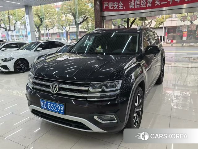 Volkswagen Tourang 2020 Черный из Китая, фото 5