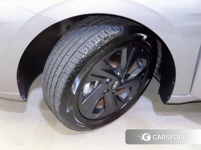 Hyundai Avante Hybrid (CN7) id 2901551 из Кореи 12