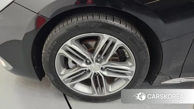 Hyundai Grandeur IG id 3066099 из Кореи 15