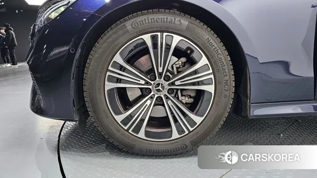 Mercedes-Benz E-Class W214 id 3560236 из Кореи 15