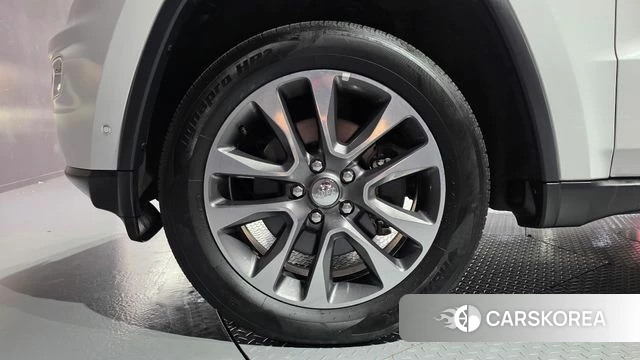 Jeep Grand Cherokee id 4770790 из Кореи 29