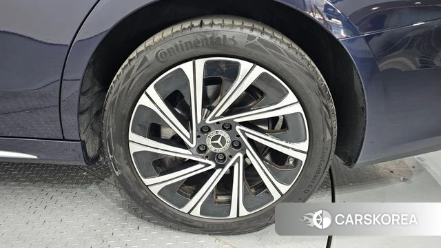 Mercedes-Benz E-Class W214 id 3786451 из Кореи 15