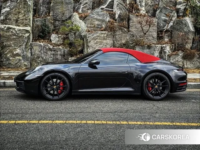 Porsche 911(992) id 3661321 из Кореи 15