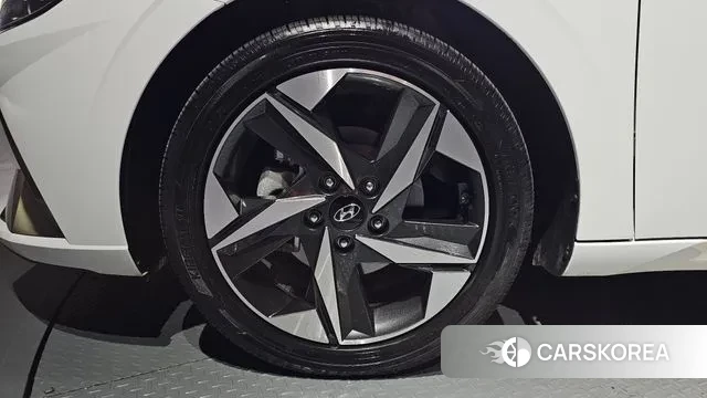 Hyundai Avante (CN7) id 3406249 из Кореи 15